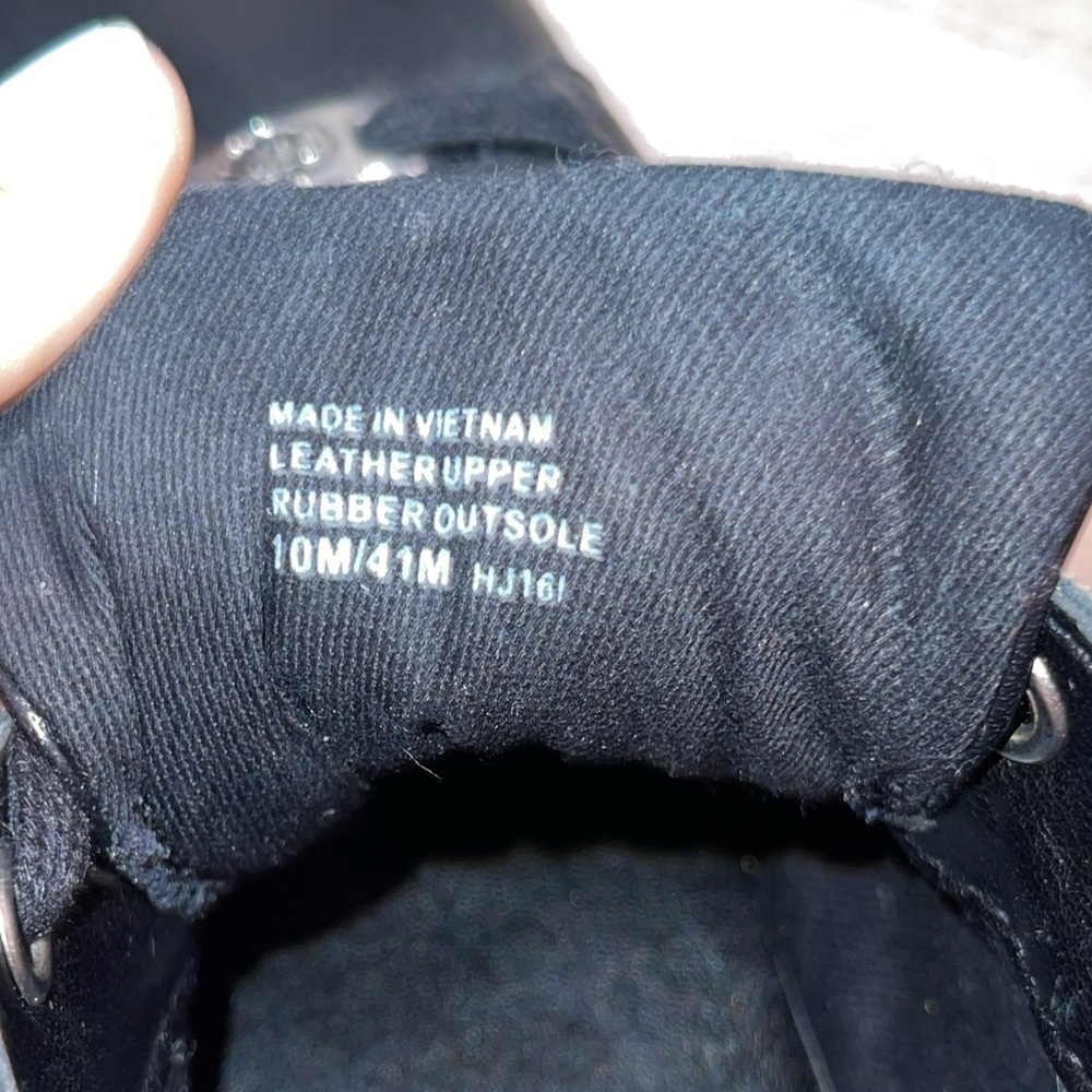 MICHAEL Michael Kors Poppy Black Leather Sneaker with Silver Accents Size 10M - Picture 8 of 8